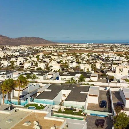 Casa Serena Panoramic Views, Ac And Pool Playa Blanca (Lanzarote)