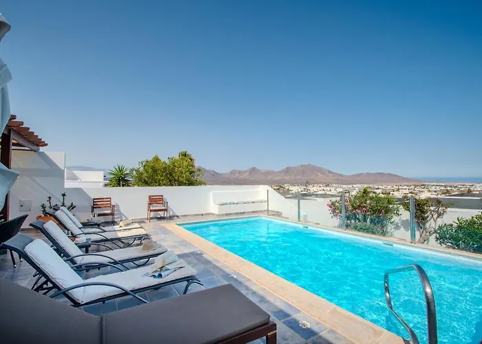 Vakantiehuis Casa Serena Panoramic Views, Ac And Pool